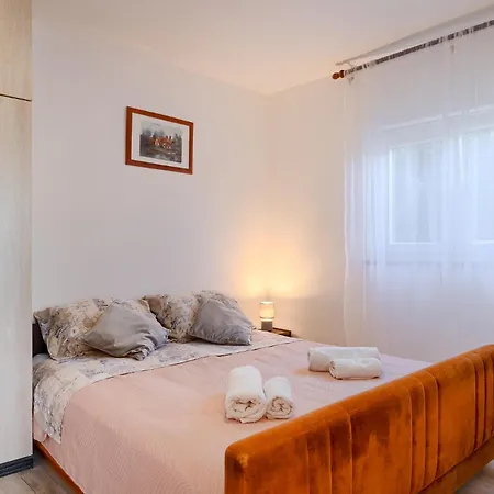 Apartment Orangine *