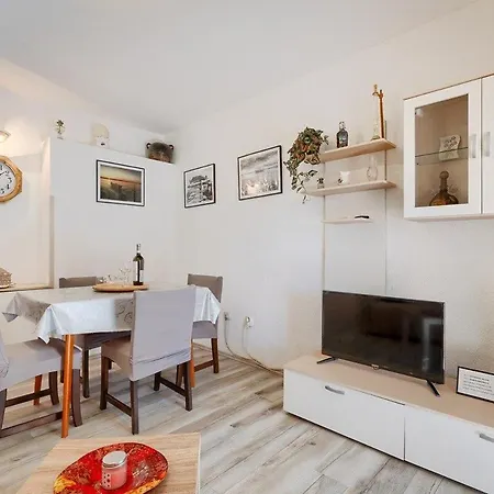 Apartment Orangine *